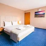 Forum Hotel