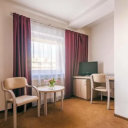 Hotel Forum 3*