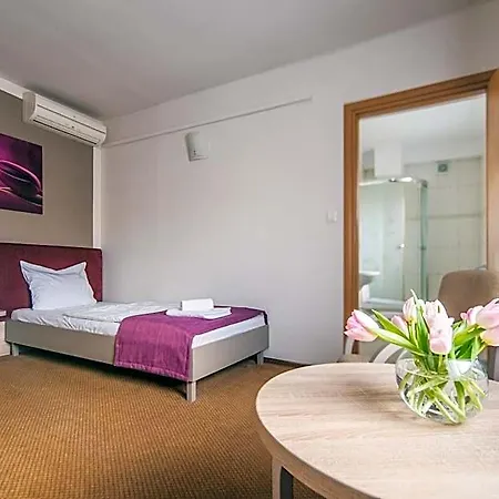 Hotel Forum 3*